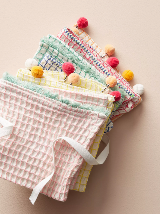 The Best Holiday Gifts for Hosts