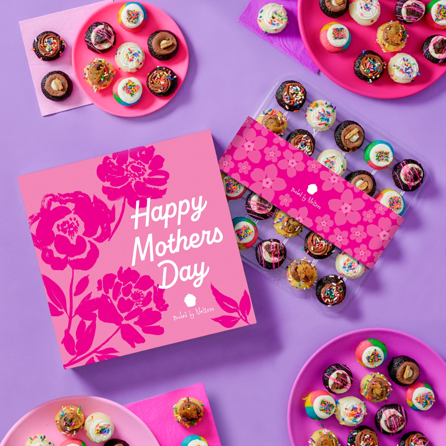 Mother's Day Gift Box 25-Pack w/ Best Mom Ever Cupcakes
