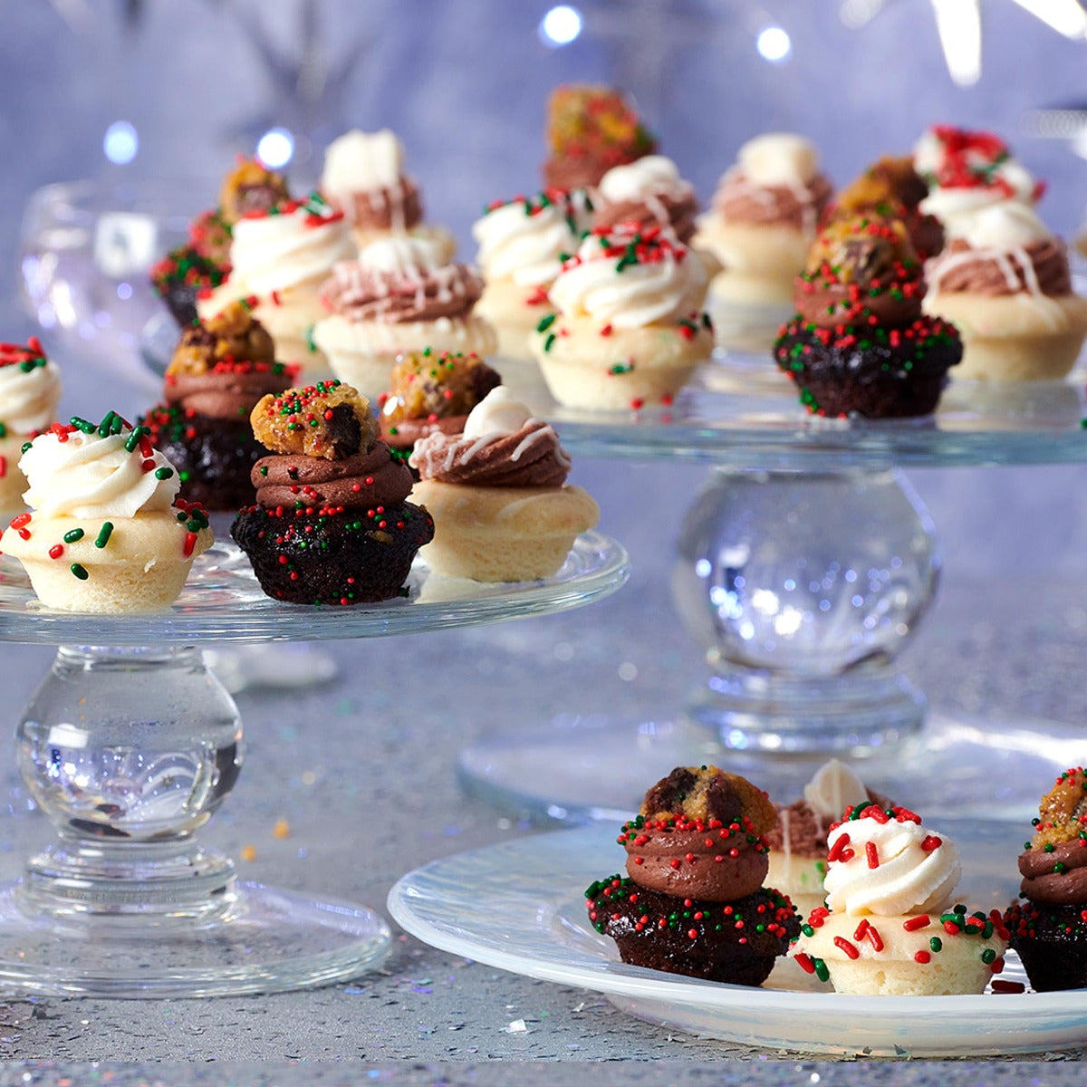 Holiday Party Cupcakes 100-Pack