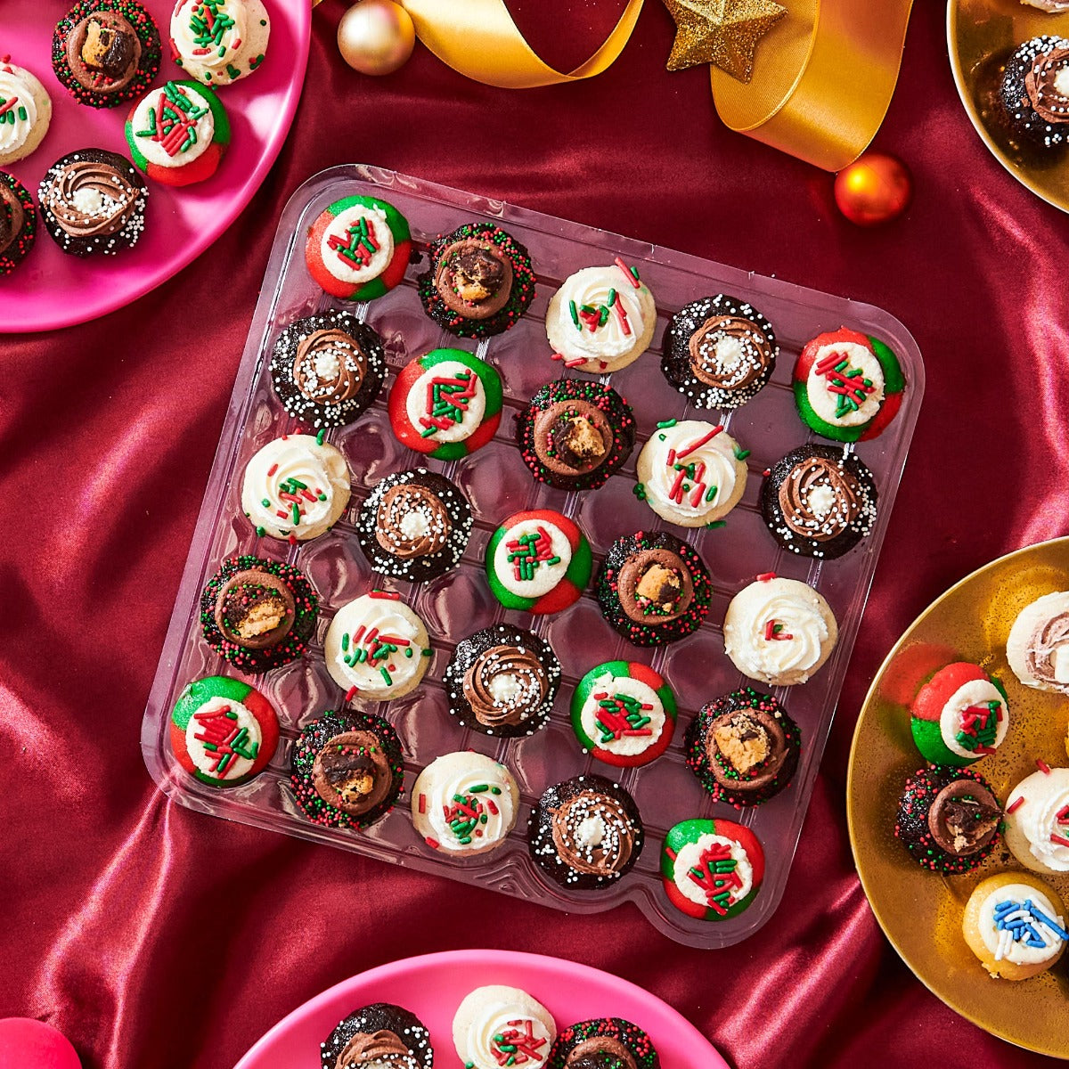 Holiday Cheer Cupcakes 50-Pack