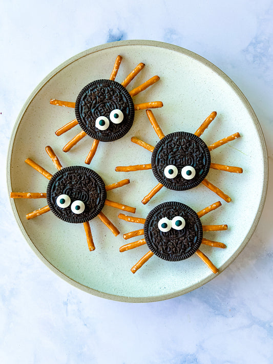 How to Make Halloween Spiders