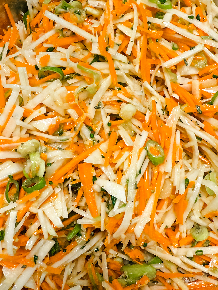 Kohlrabi Slaw