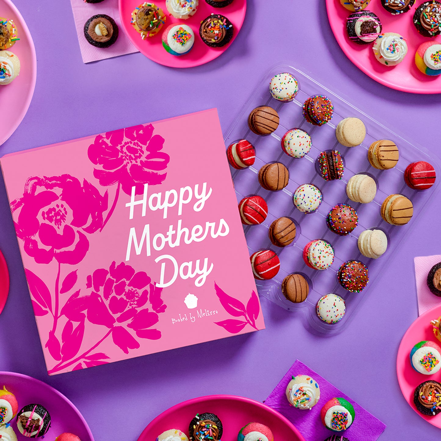 Macaron Mother's Day Gift Box 25-Pack