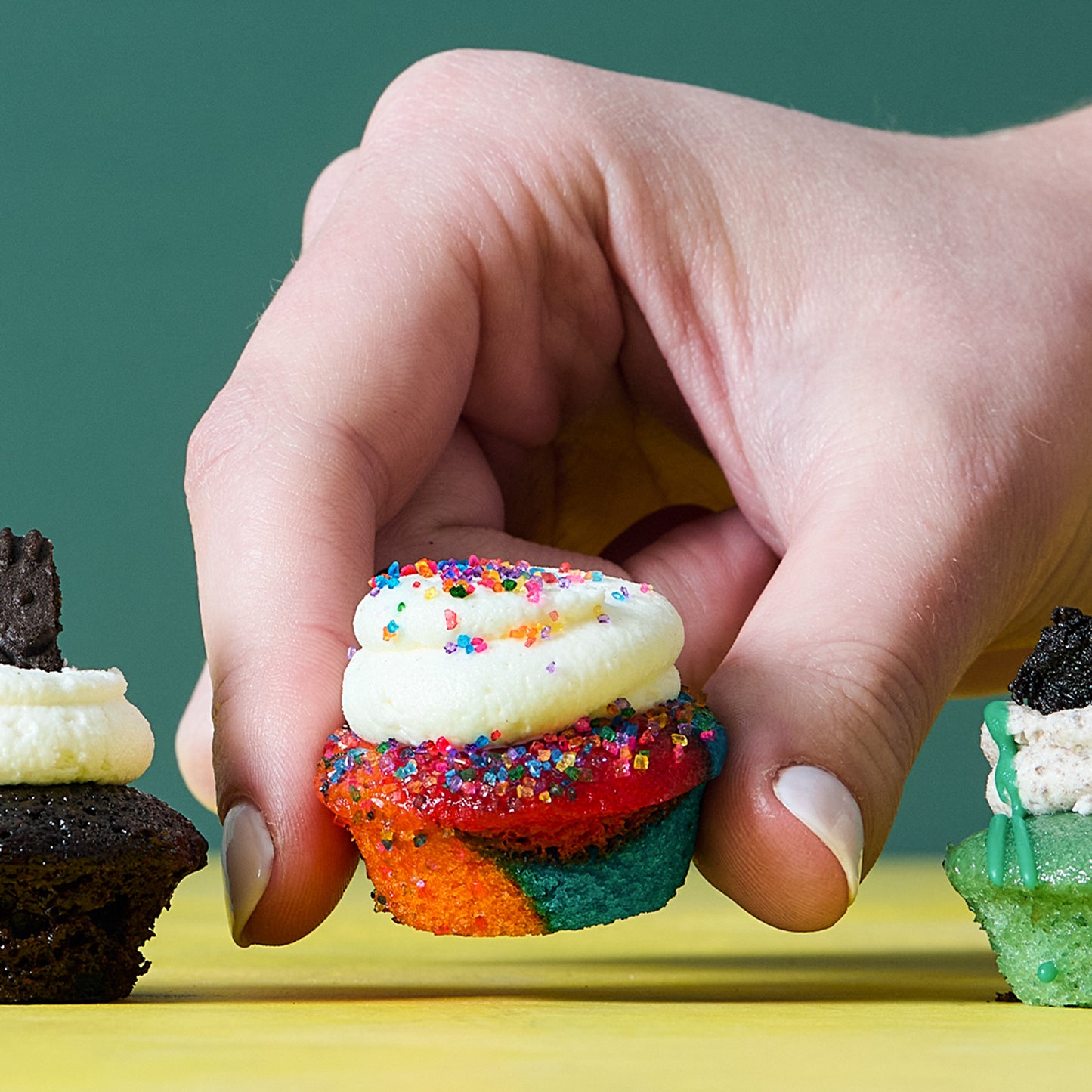 Field Day Cupcakes 100-Pack