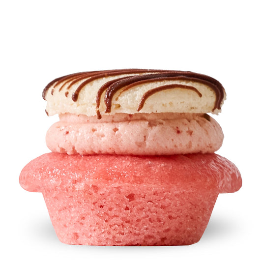 Strawberry Crêpe Cupcaron