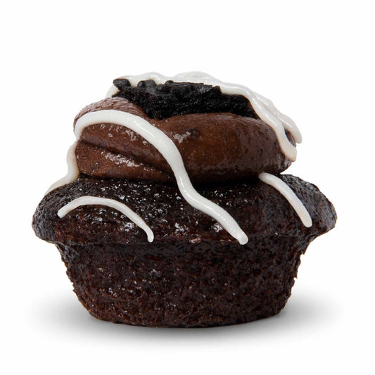 Chocolate Cookies & Cream Cupcake