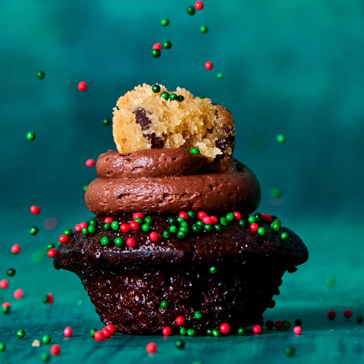 B2B-Red Holiday Gift Box 25-Pack w/ Latest & Greatest Cupcakes
