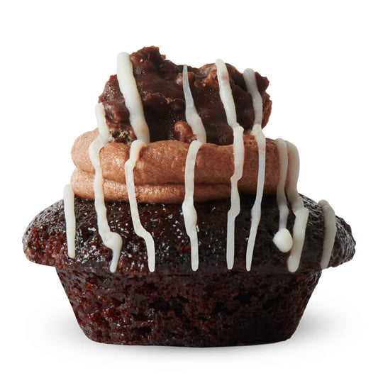 Chocolate Candy Crunch Cupcake