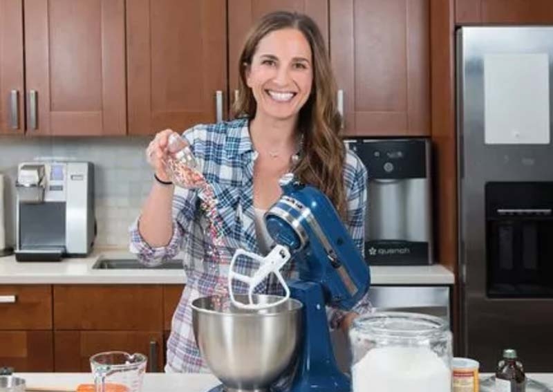 WSJ2018-Podcast Wall Street Journal Podcast featuring Baked By Melissa's Melissa Ben-ishay